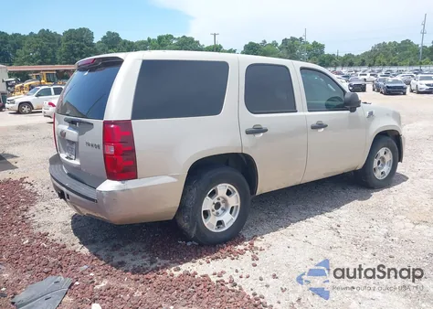 2009 Chevrolet Tahoe Ls z USA, uszkodzony, nr VIN 1GNFC13C09R208926